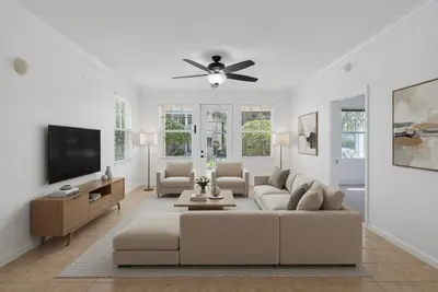 225 Murcia Drive 101, Jupiter – sold