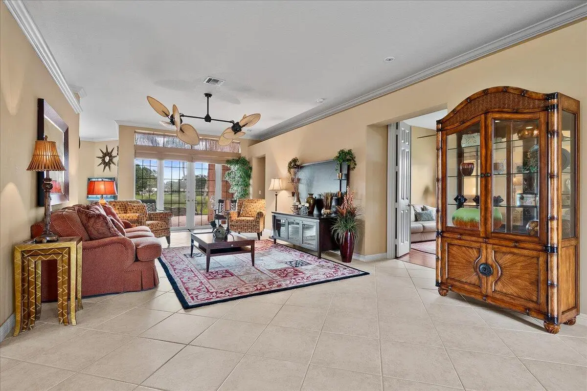 09-JLC_9600 at 2112 Bellcrest Court, Royal Palm Beach