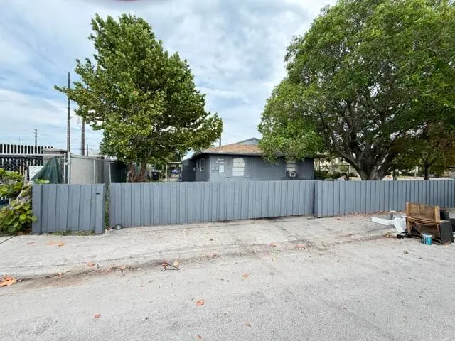 IMG_0120 at 714 S H Street, Lake Worth Beach