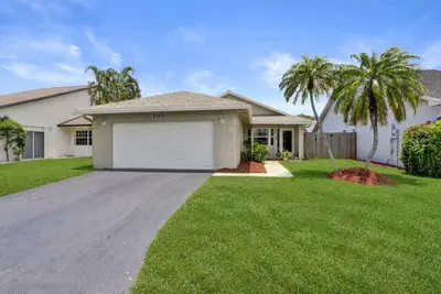 8340 SW 41st Street, Davie – Single Family Residence for sale