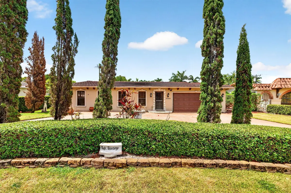 2-web-or-mls-699A1449 at 2060 Tropic Isle, Lauderdale-By-The-Sea