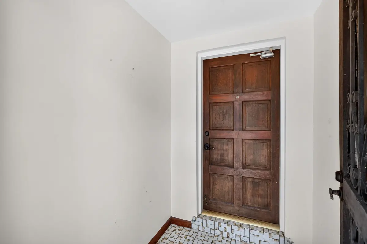 5-web-or-mls-699A1464 at 2060 Tropic Isle, Lauderdale-By-The-Sea