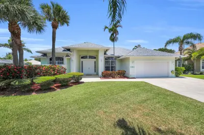 521 Cypress Circle, Tequesta – sold