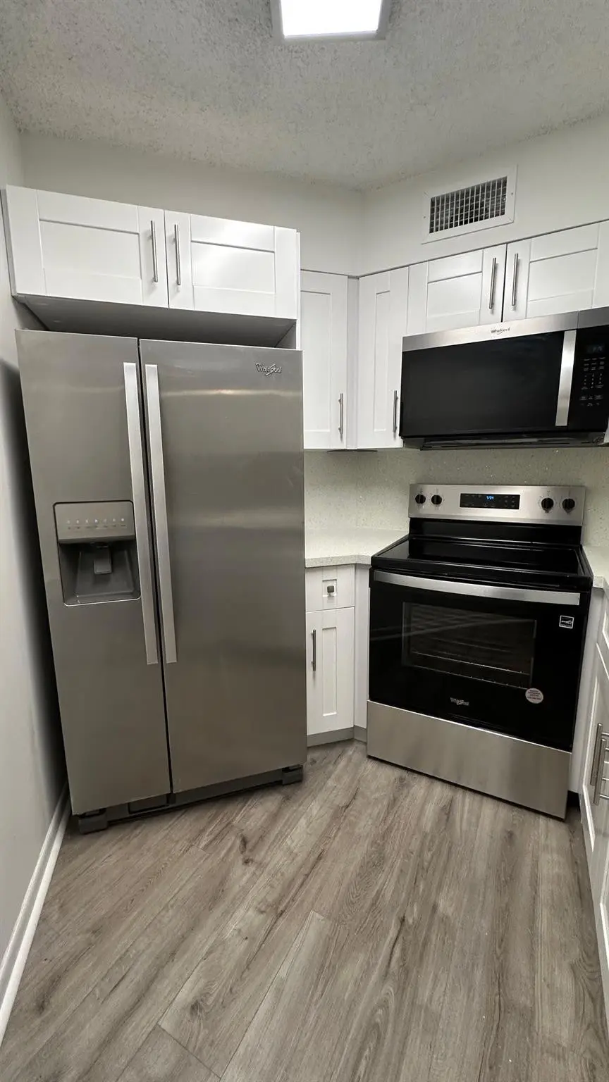 Photo 4 at 215 Lake Pointe Drive 101, Oakland Park