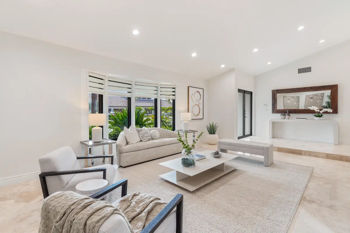 02-3765 Kings Way Boca Raton, FL-100 at 3765 Kings Way, Boca Raton