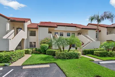 5947 Parkwalk Drive, Boynton Beach – sold