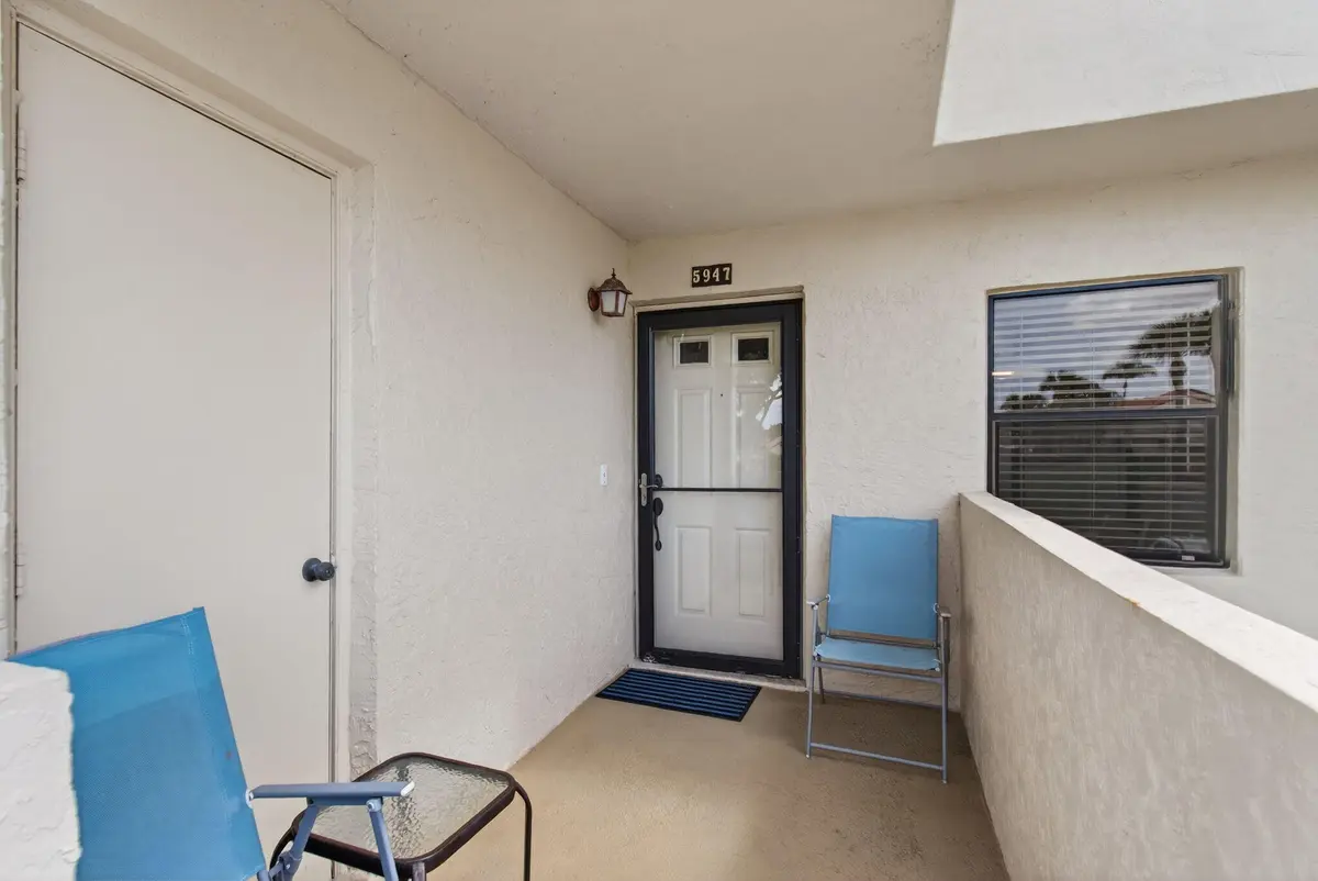 FRONT ENTRANCE at 5947 Parkwalk Drive, Boynton Beach