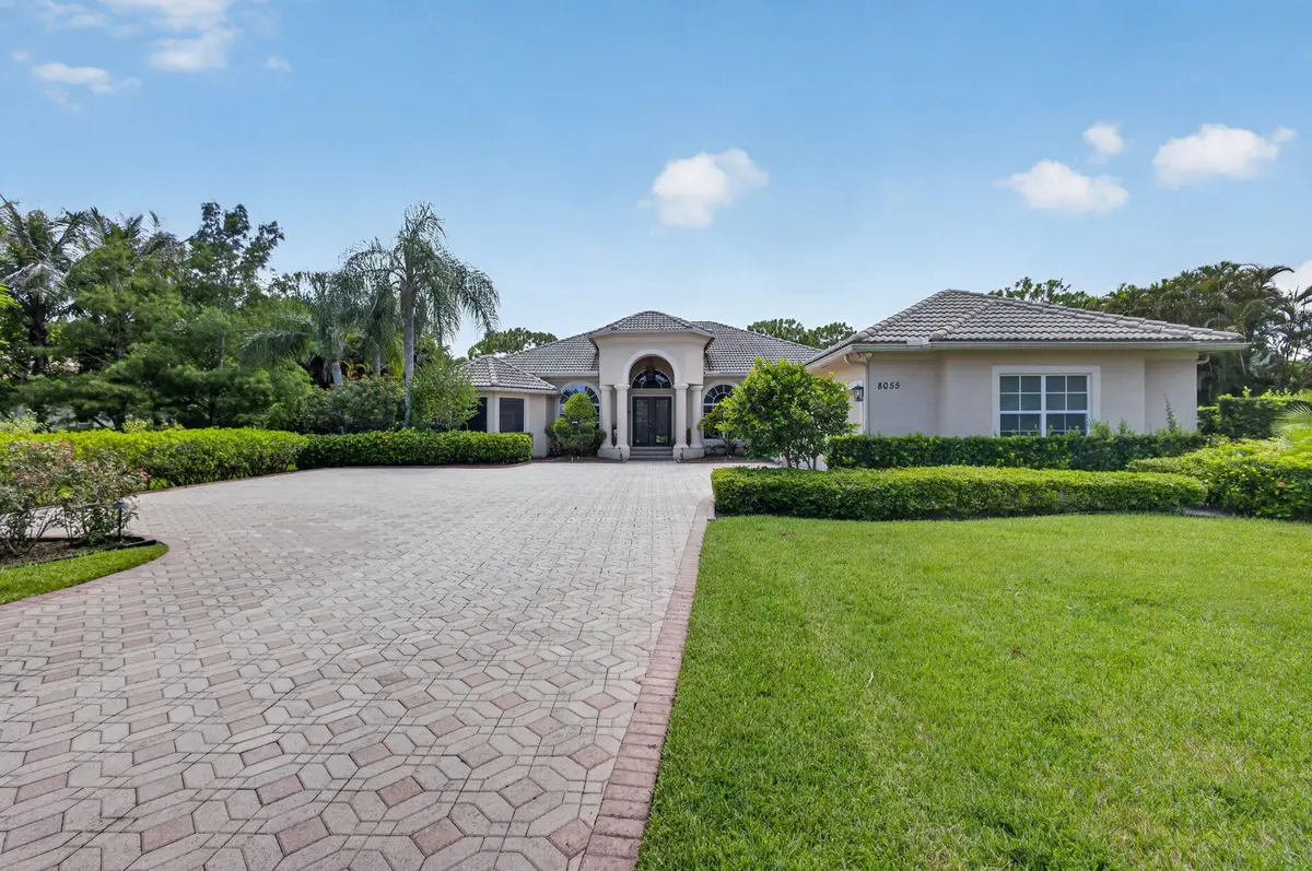 4-web-or-mls-5D1A2593 at 8055 Woodsmuir Drive, West Palm Beach