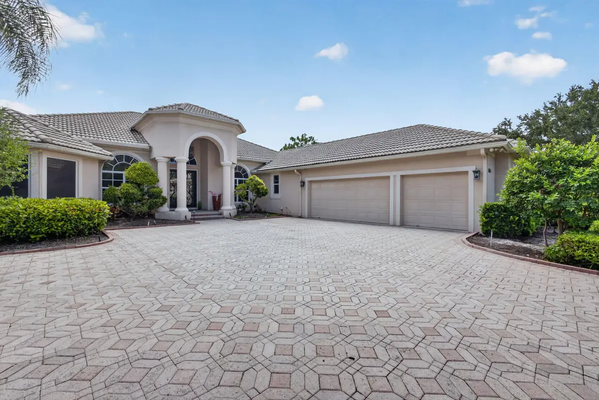 6-web-or-mls-5D1A2604 at 8055 Woodsmuir Drive, West Palm Beach