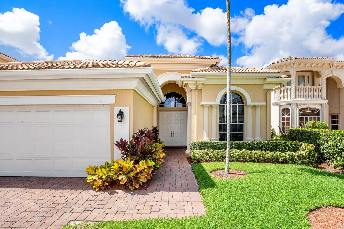 004-8102ValhallaDrive-DelrayBeach-FL-334 at 8102 Valhalla Drive, Delray Beach