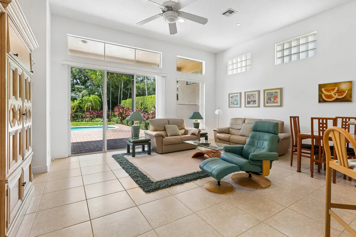 009-8102ValhallaDrive-DelrayBeach-FL-334 at 8102 Valhalla Drive, Delray Beach
