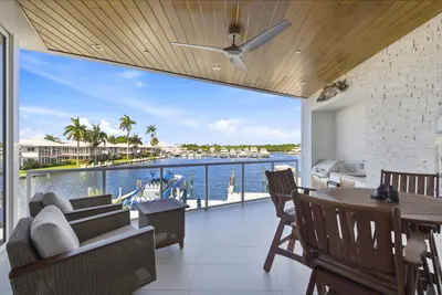 1110 Seminole Drive 201, Fort Lauderdale – Condominium for sale