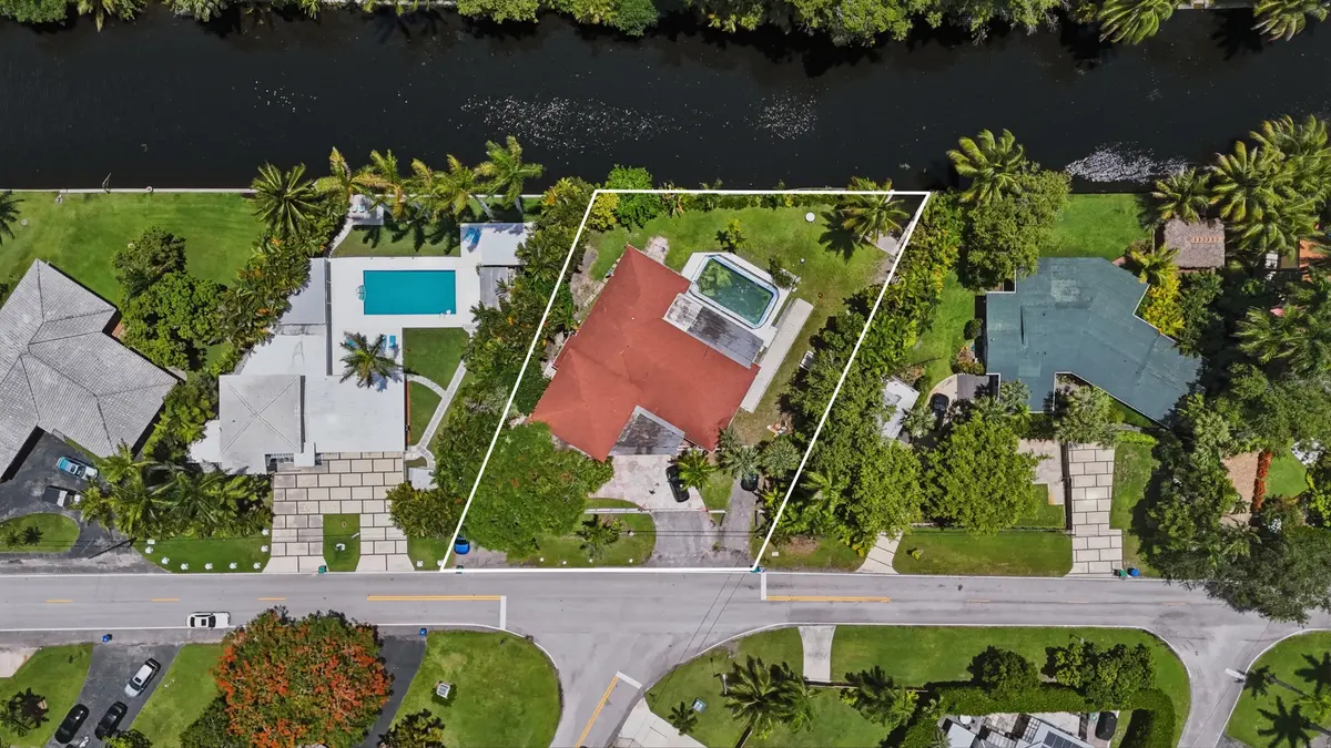 DJI_20260707010756_0348_D_PRODUCTION at 11401 W Biscayne Canal Road, Miami