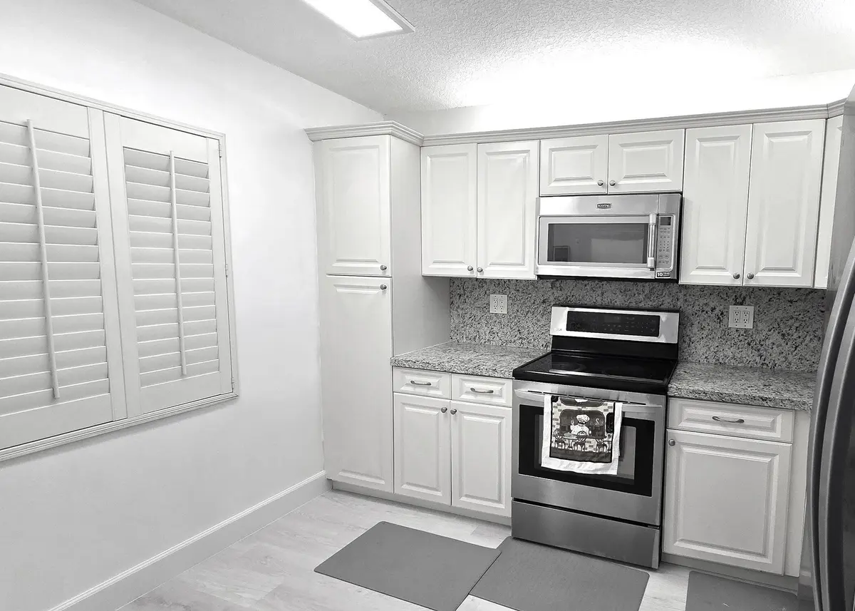 3000 NW 42nd Avenue B302, Coconut Creek, FL – photo 3