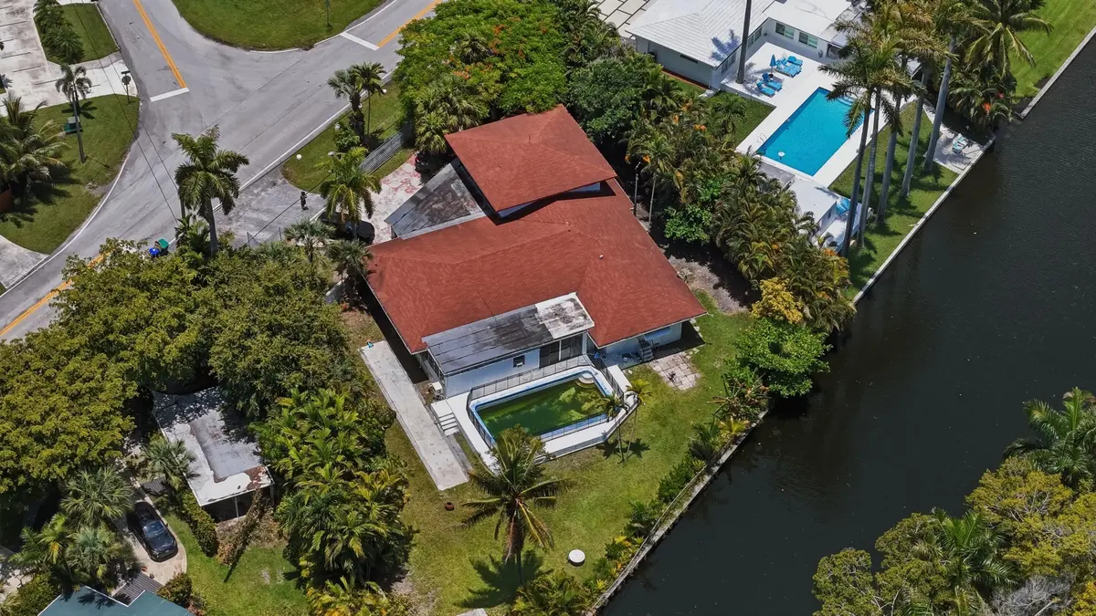 DJI_20260707010949_0357_D_PRODUCTION at 11401 W Biscayne Canal Road, Miami