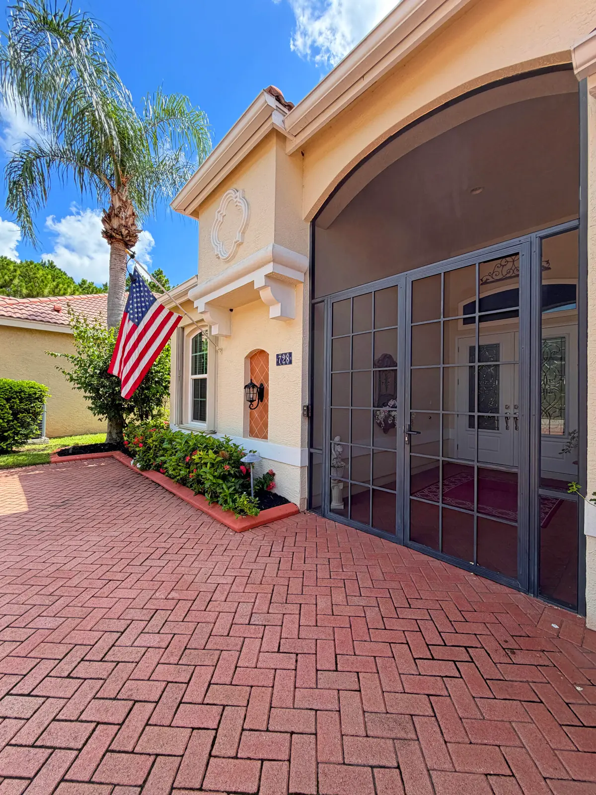 728 SW Lake Charles Circle, Port St. Lucie, FL – photo 5