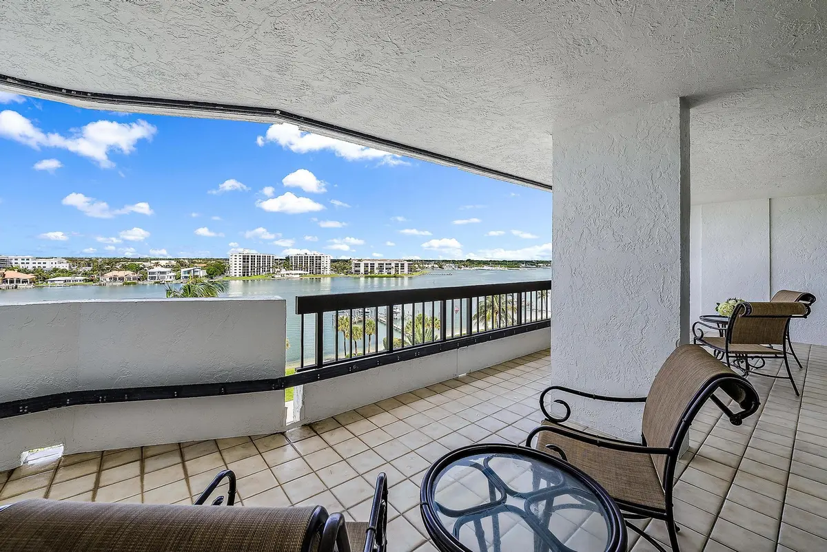 19750 Beach Rd #605-32 at 19750 S Beach Road 6050, Jupiter