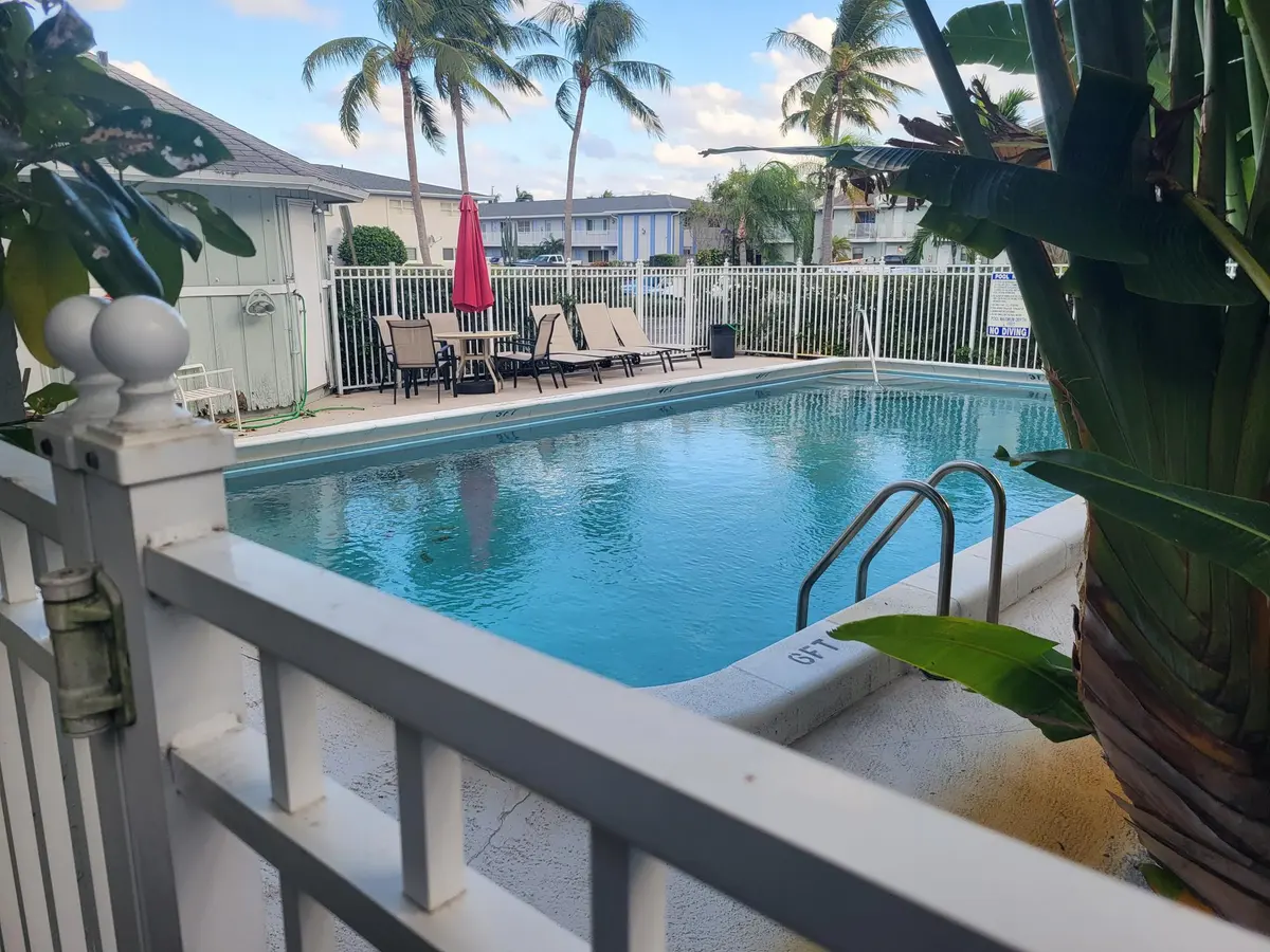 4135 NE 21st Terrace, Lighthouse Point, FL – photo 5
