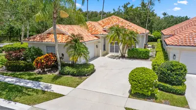 2862 Irma Lake Drive, West Palm Beach – Single Family Residence for sale