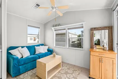 12 Hibiscus Drive H, Briny Breezes – Manufactured Home for sale