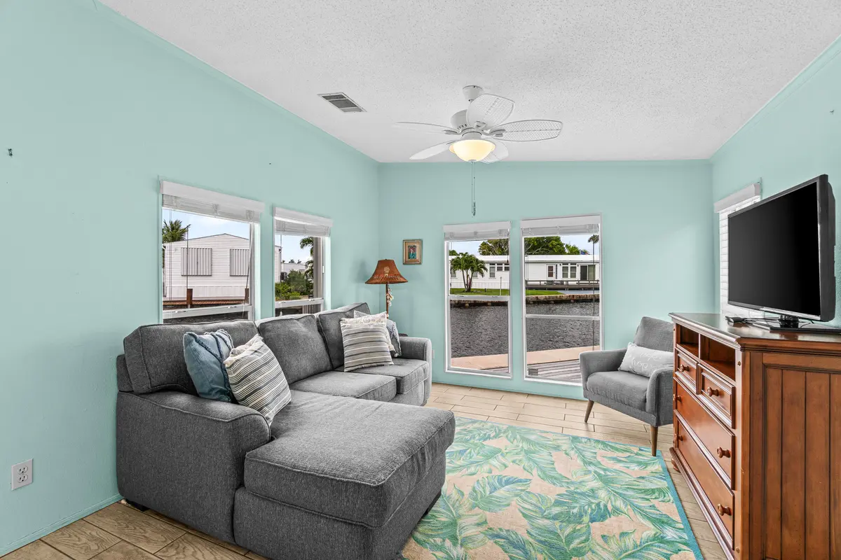 007-207MallardDrive-U-BrinyBreezes-FL-33 at 207 Mallard Drive U, Briny Breezes