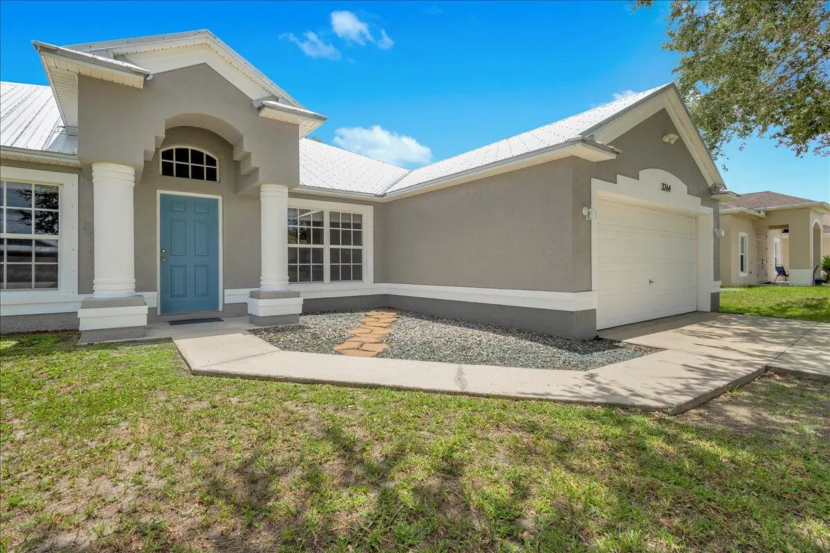 74-GG3A3690 at 3264 SE Quay Street, Port St. Lucie