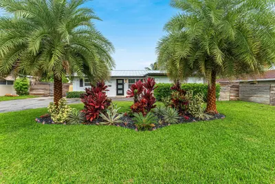 711 Laurel Drive, Lake Park – sold