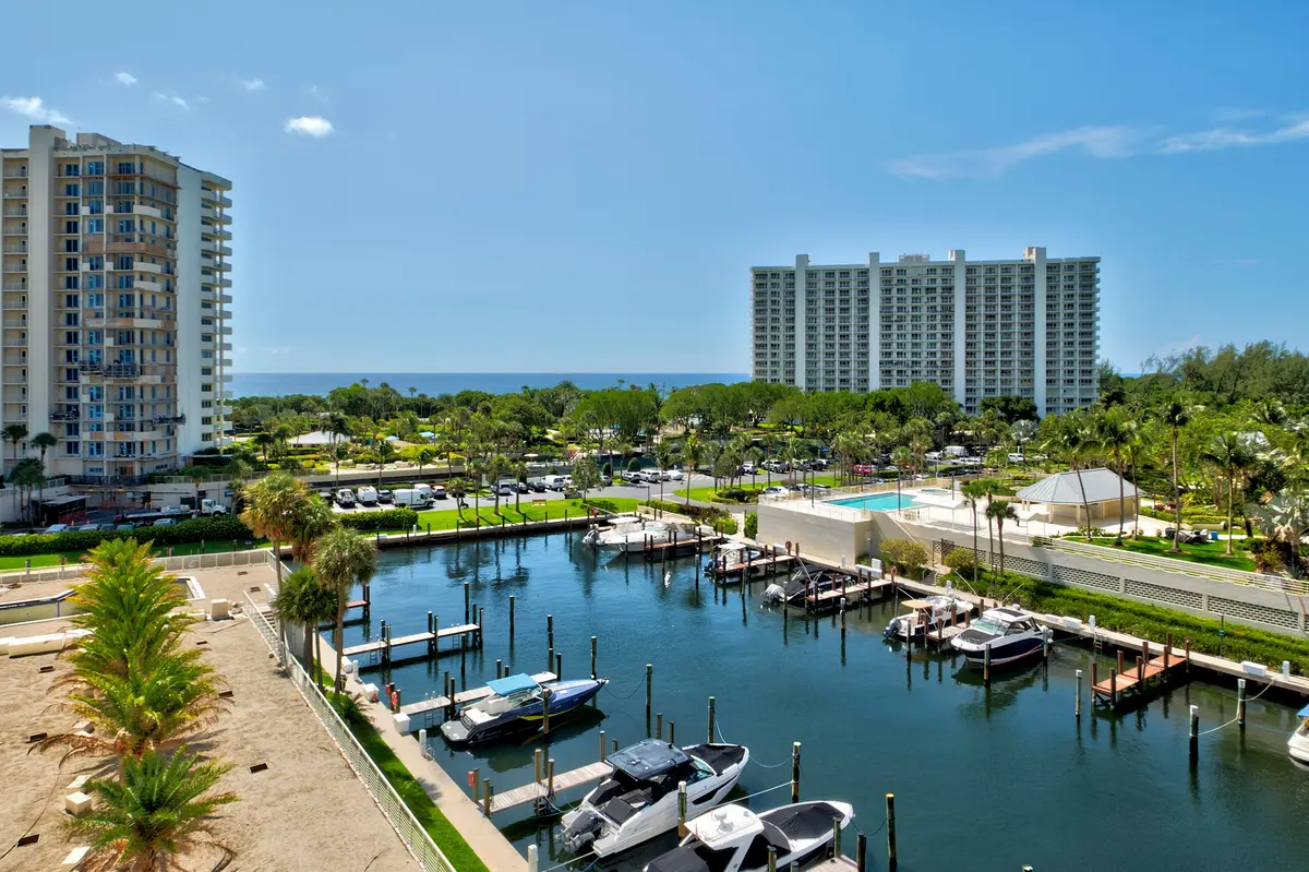R_F037 (2) at 4201 N Ocean Boulevard Unit 608, Boca Raton