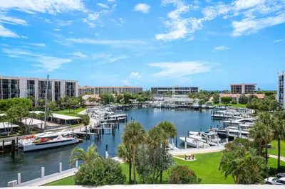 2697 N Ocean Boulevard 5070, Boca Raton – sold