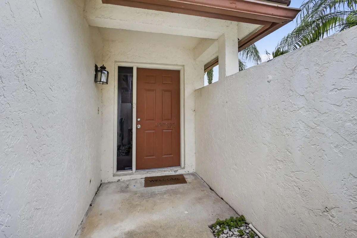 3-web-or-mls-BS1A6732 at 12708 Shoreline Drive F, Wellington