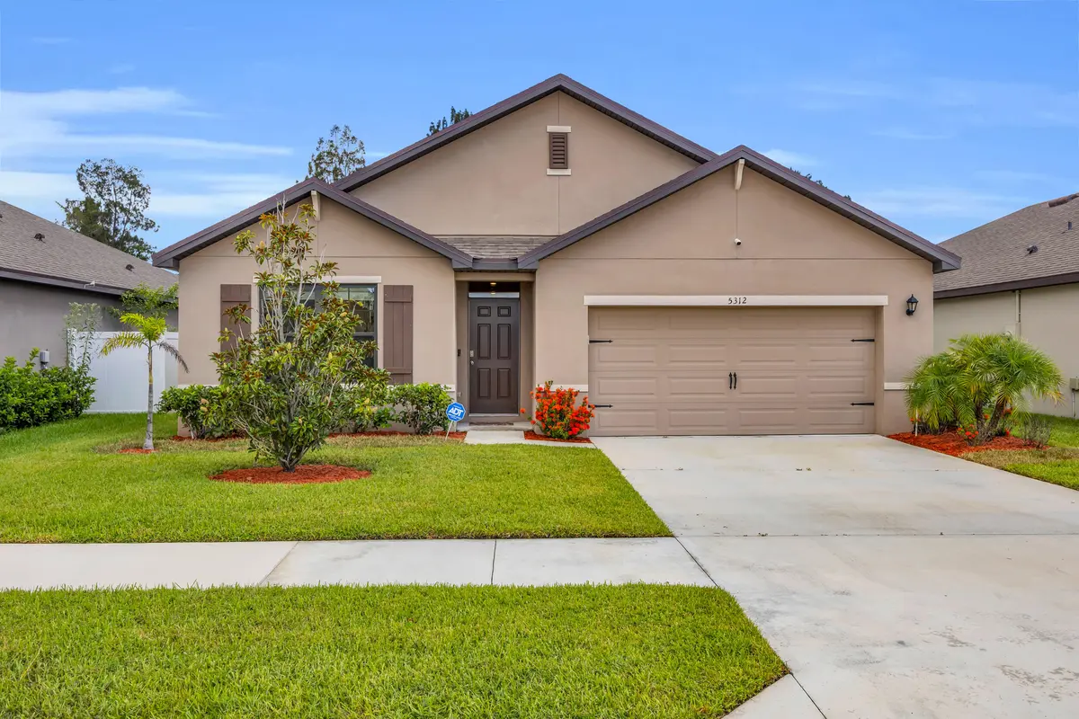 3_8p3a0907 at 5312 Amusement Avenue, Fort Pierce