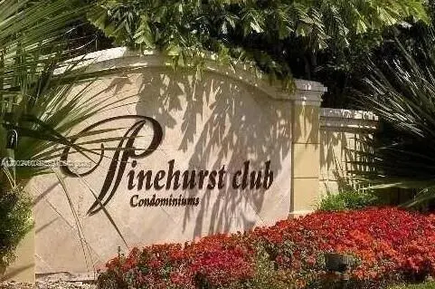 Entrance at 460 S Park Road 6-207, Hollywood