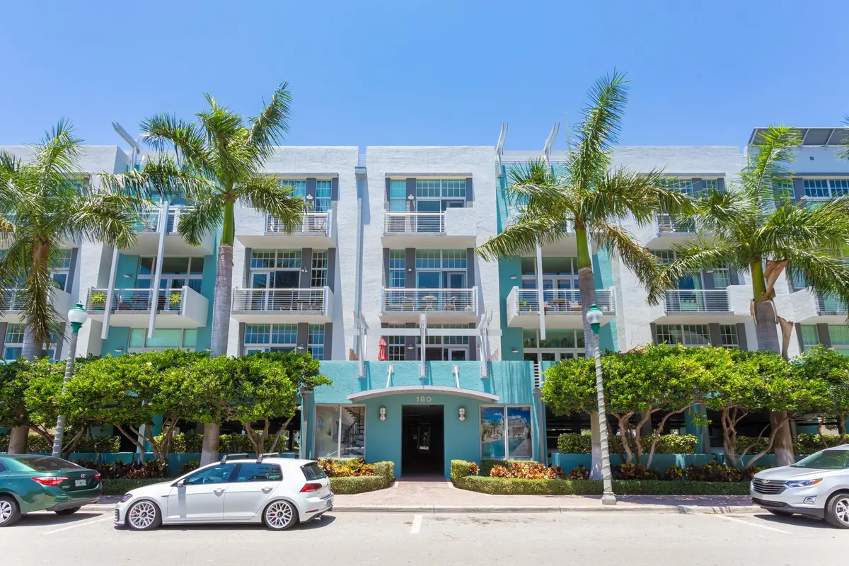 IMG_2580 at 180 NE 4th Avenue 307, Delray Beach