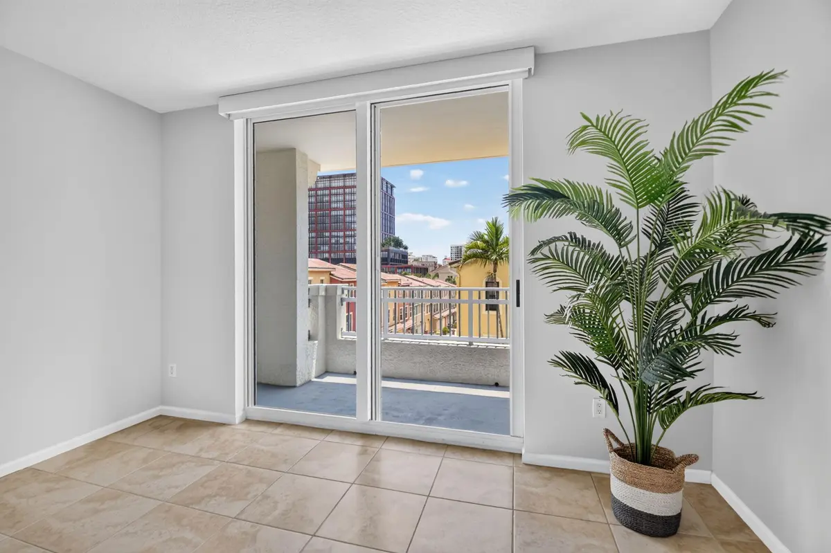 Living Area Views at 403 S Sapodilla Avenue 307, West Palm Beach
