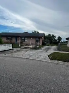 IMG_4875 at 2803 Tropic Boulevard, Fort Pierce