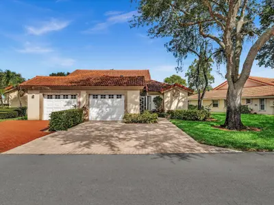 7036 Summer Tree Drive B, Boynton Beach – sold