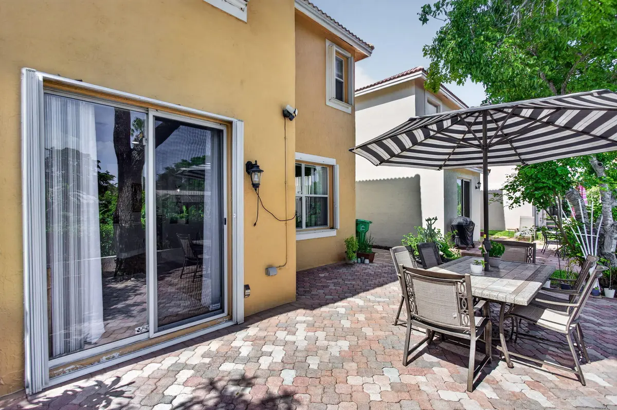 7-web-or-mls-9736-3562 at 9736 NW 1st Manor, Coral Springs
