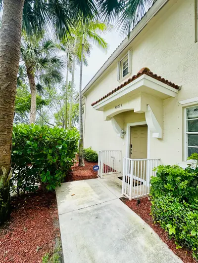 4802 W Bexley Park Drive A, Delray Beach – Townhouse for rent