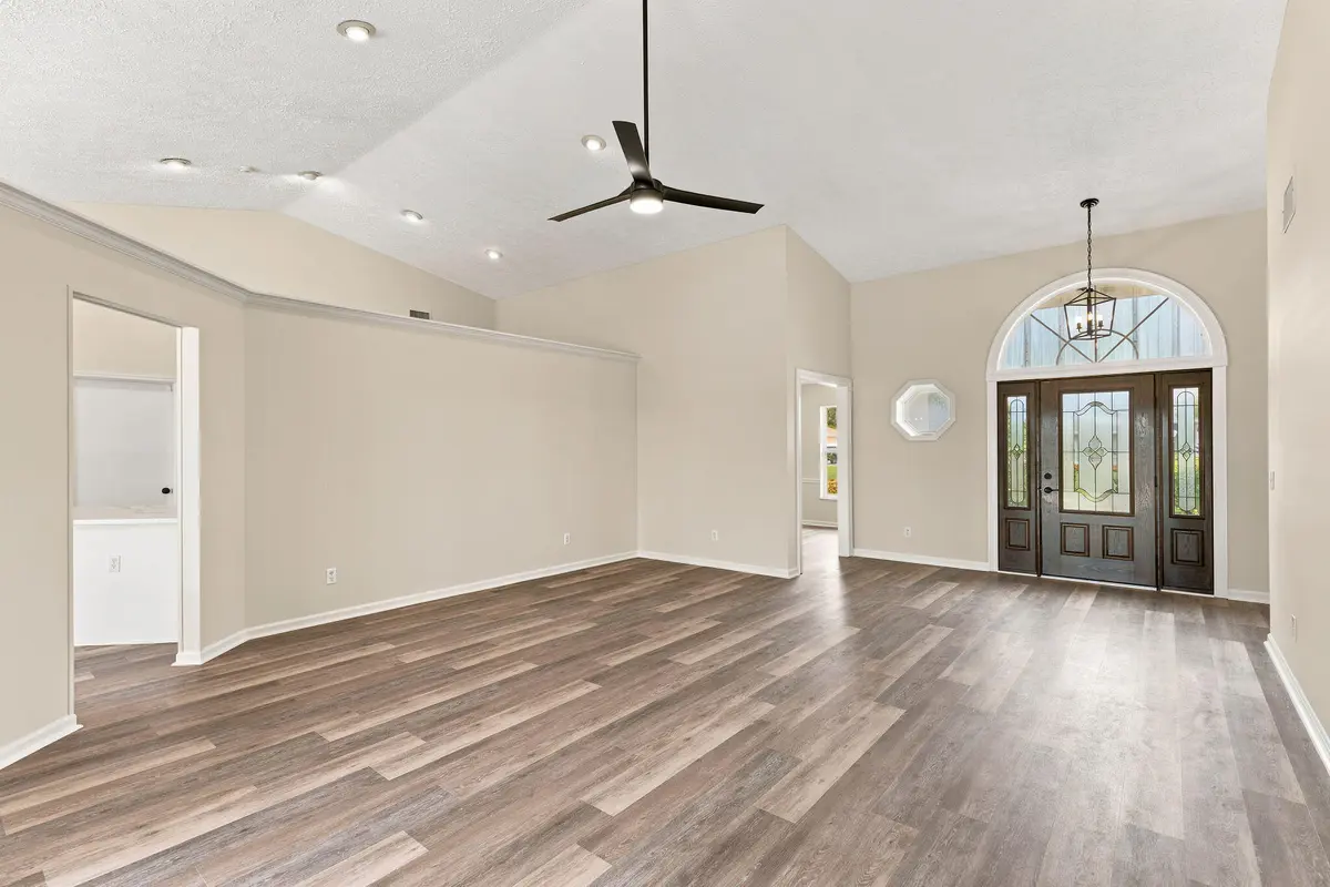 6-web-or-mls-AR Media 6 at 165 SW Hawthorne Circle, Port St. Lucie