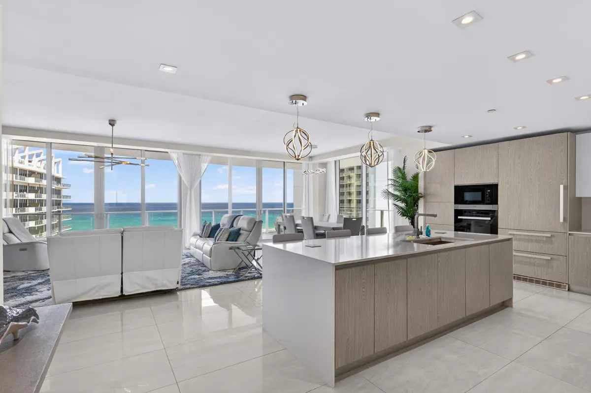 3100 N Ocean Drive 1805p, Riviera Beach, FL – photo 2