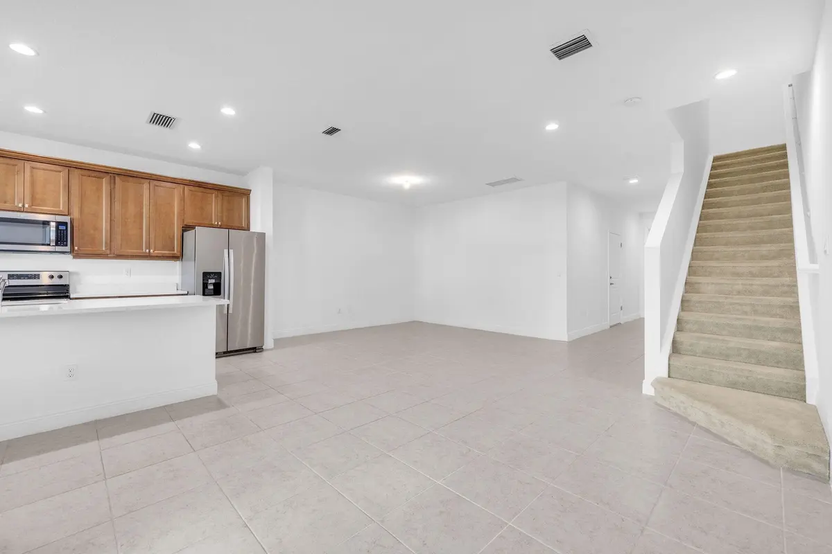 20240721125502732336000000-o-1 at 540 Sanderling Circle, Deerfield Beach