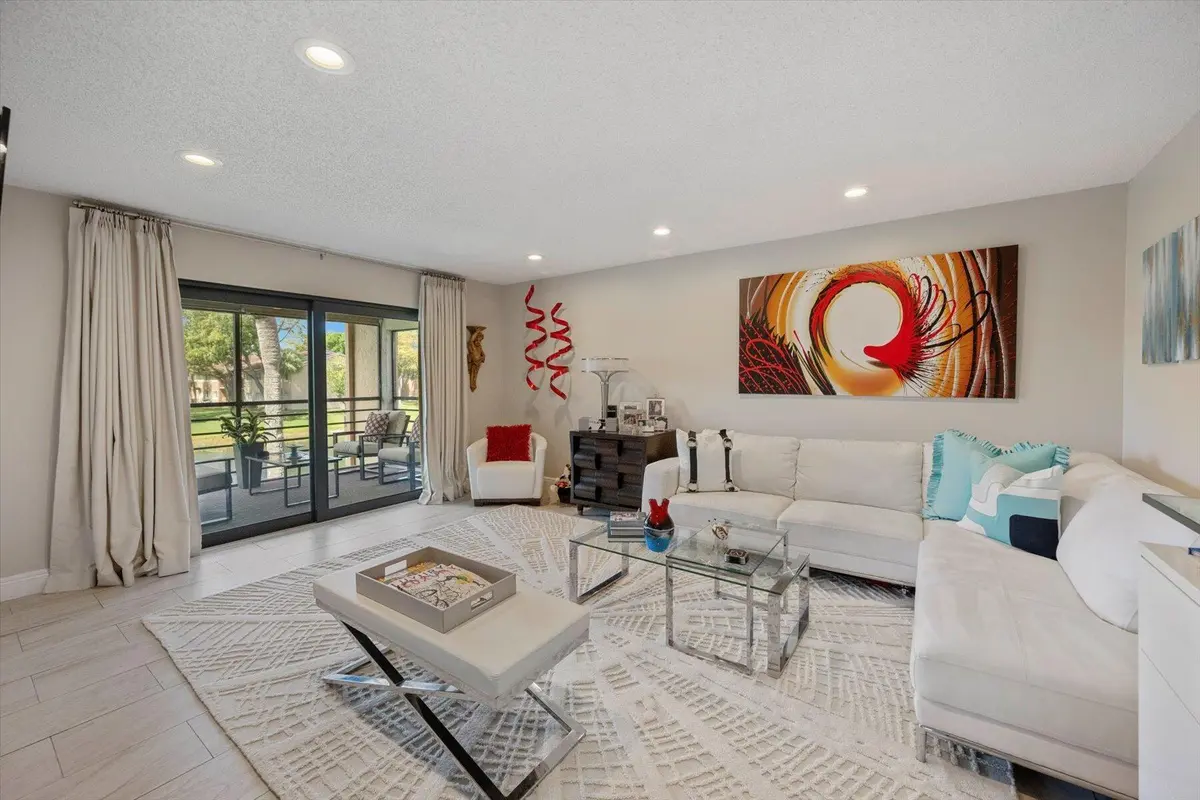 14-DSC_1610 at 145 Lake Nancy Lane 232, West Palm Beach