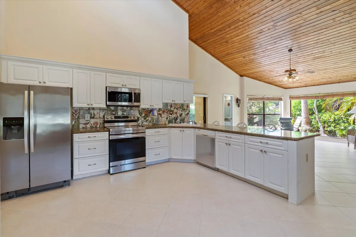 07-8660 NW 54th Street Coral Springs, FL at 8660 NW 54th Street, Coral Springs