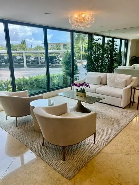 Lobby at 5200 N Flagler Drive 503, West Palm Beach