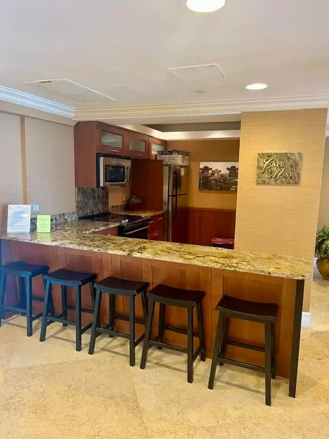 Cafe at 5200 N Flagler Drive 503, West Palm Beach