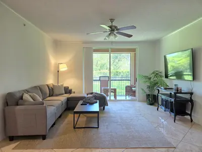 11790 Saint Andrews Place 205, Wellington – leased