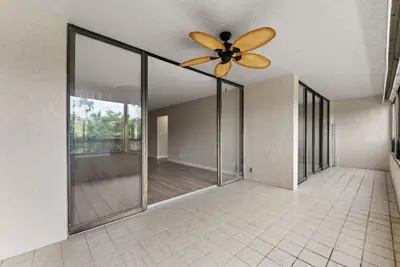 6420 Boca Del Mar Drive 207, Boca Raton – Condominium for sale