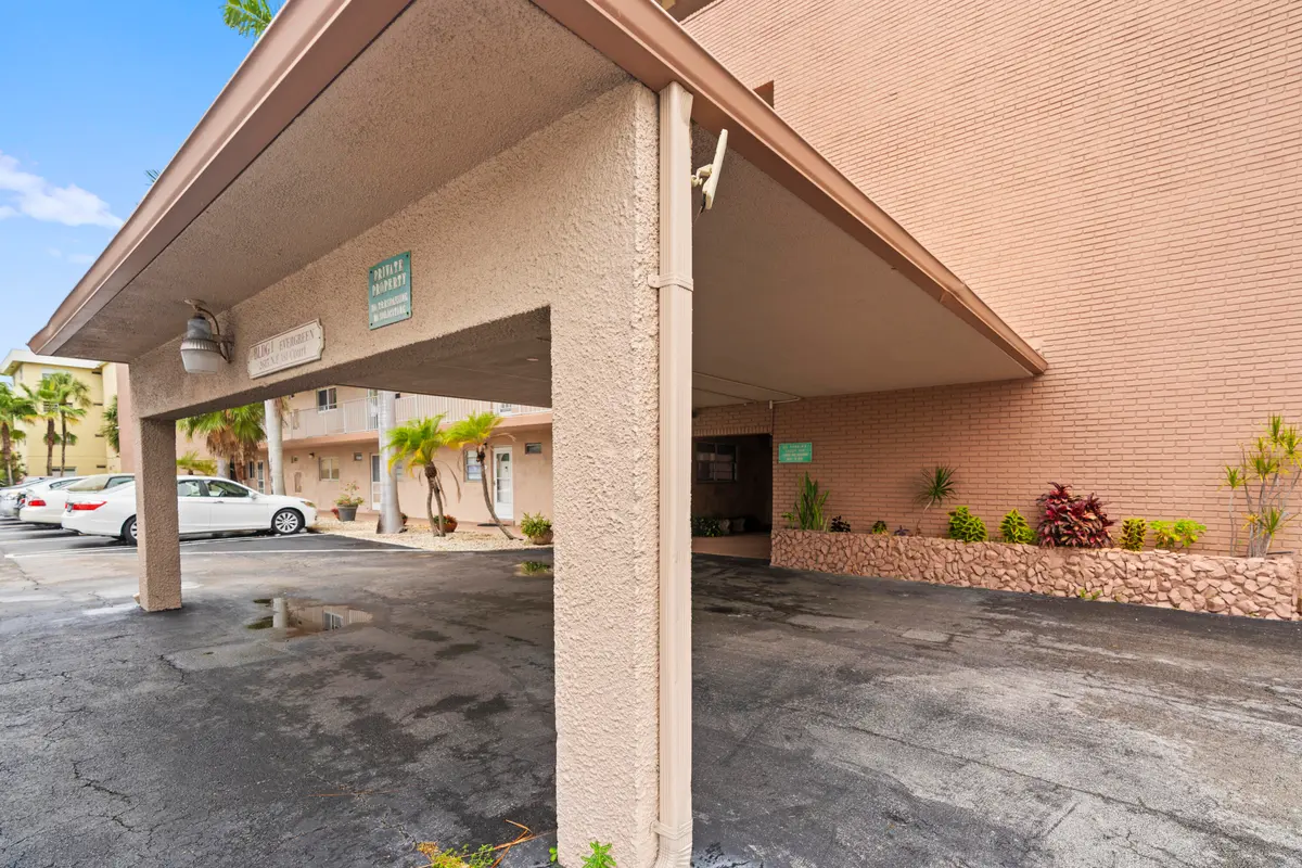 Building 12 | Greenwood at 2615 NE 1st Court 403, Boynton Beach
