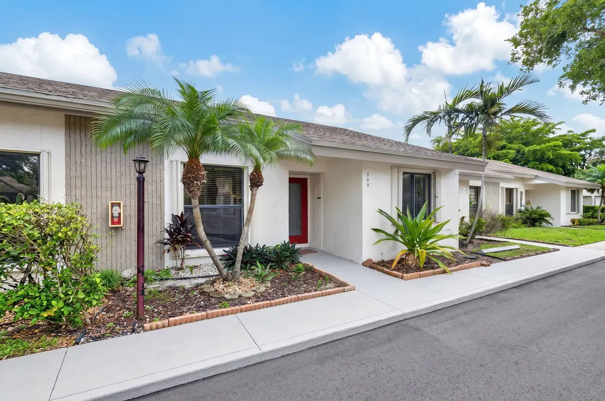 1-web-or-mls-8I8A1891 at 3076 S Oakland Forest Drive 503, Oakland Park