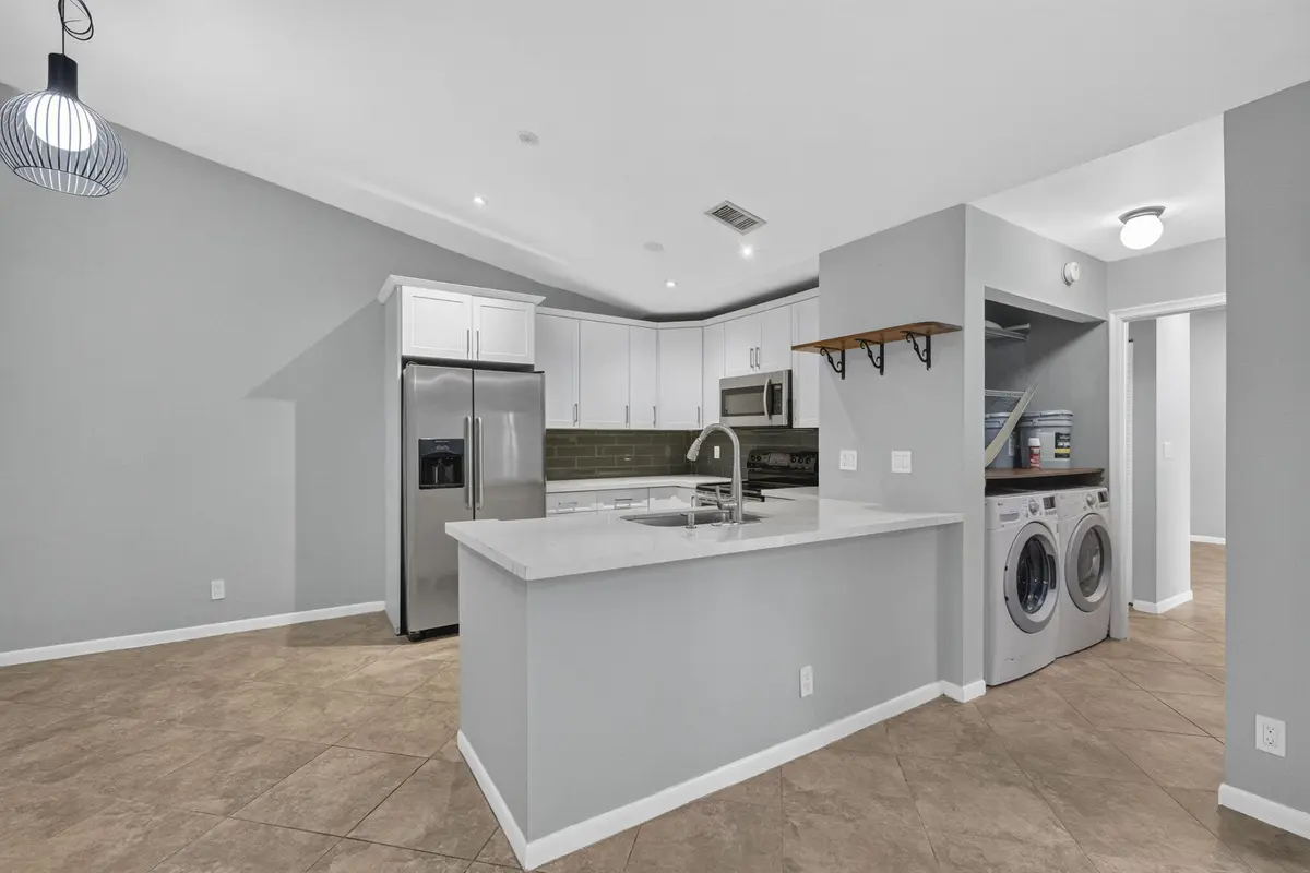 11-web-or-mls-8I8A1807 at 3076 S Oakland Forest Drive 503, Oakland Park